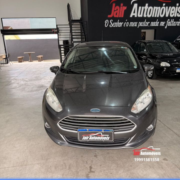 Ford New Fiesta SE 1.6 16V Flex Automático 2015